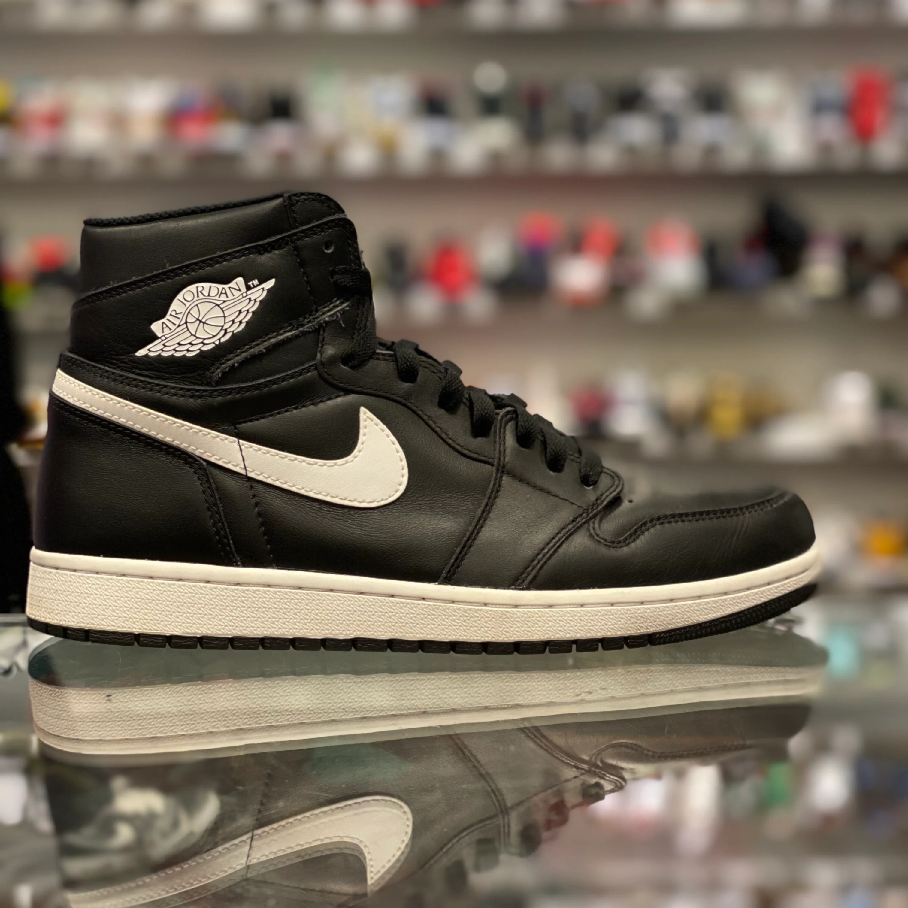 Air Jordan 1 Retro “Black Ying Yang” - Image 2