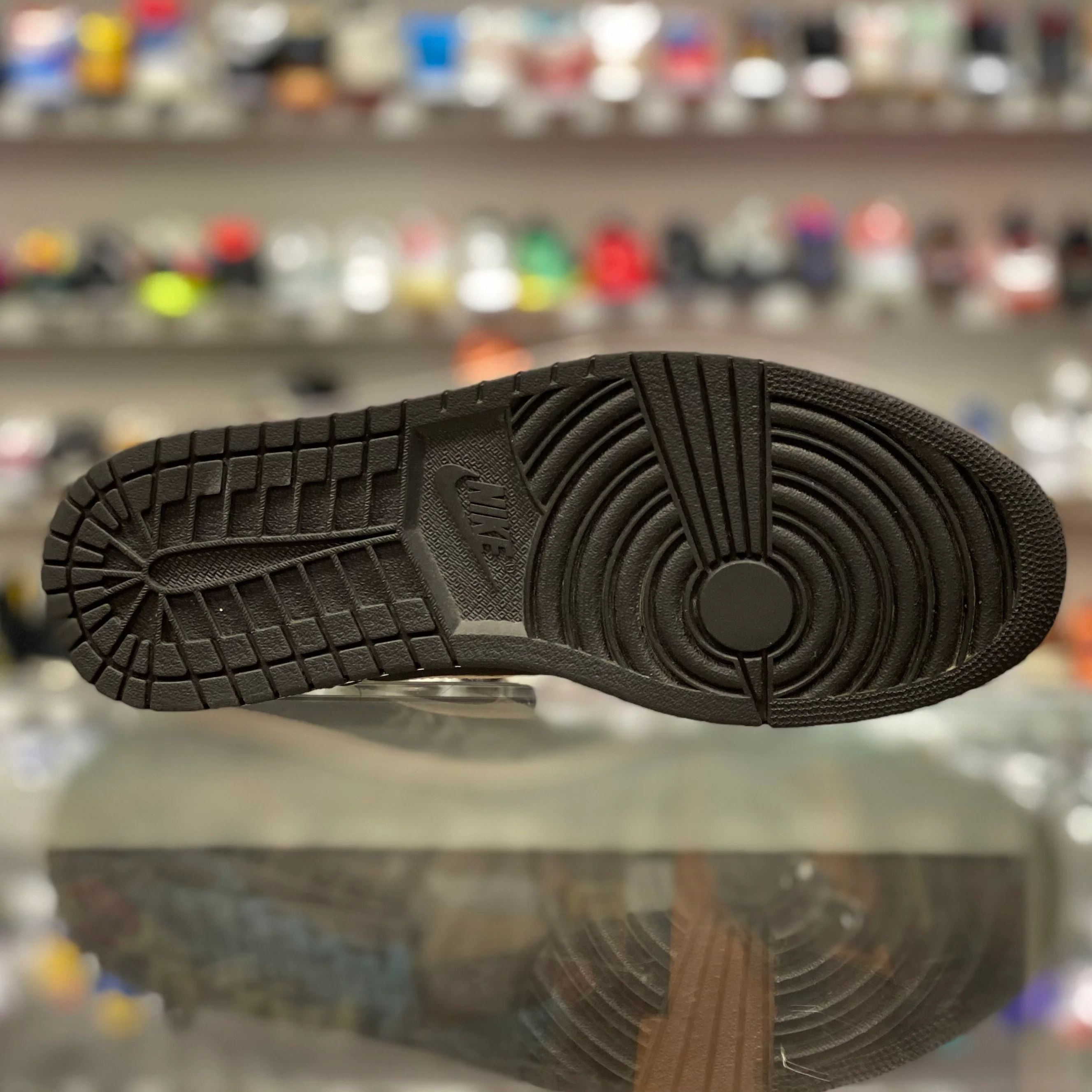 Air Jordan 1 Retro “Black Ying Yang” - Image 5