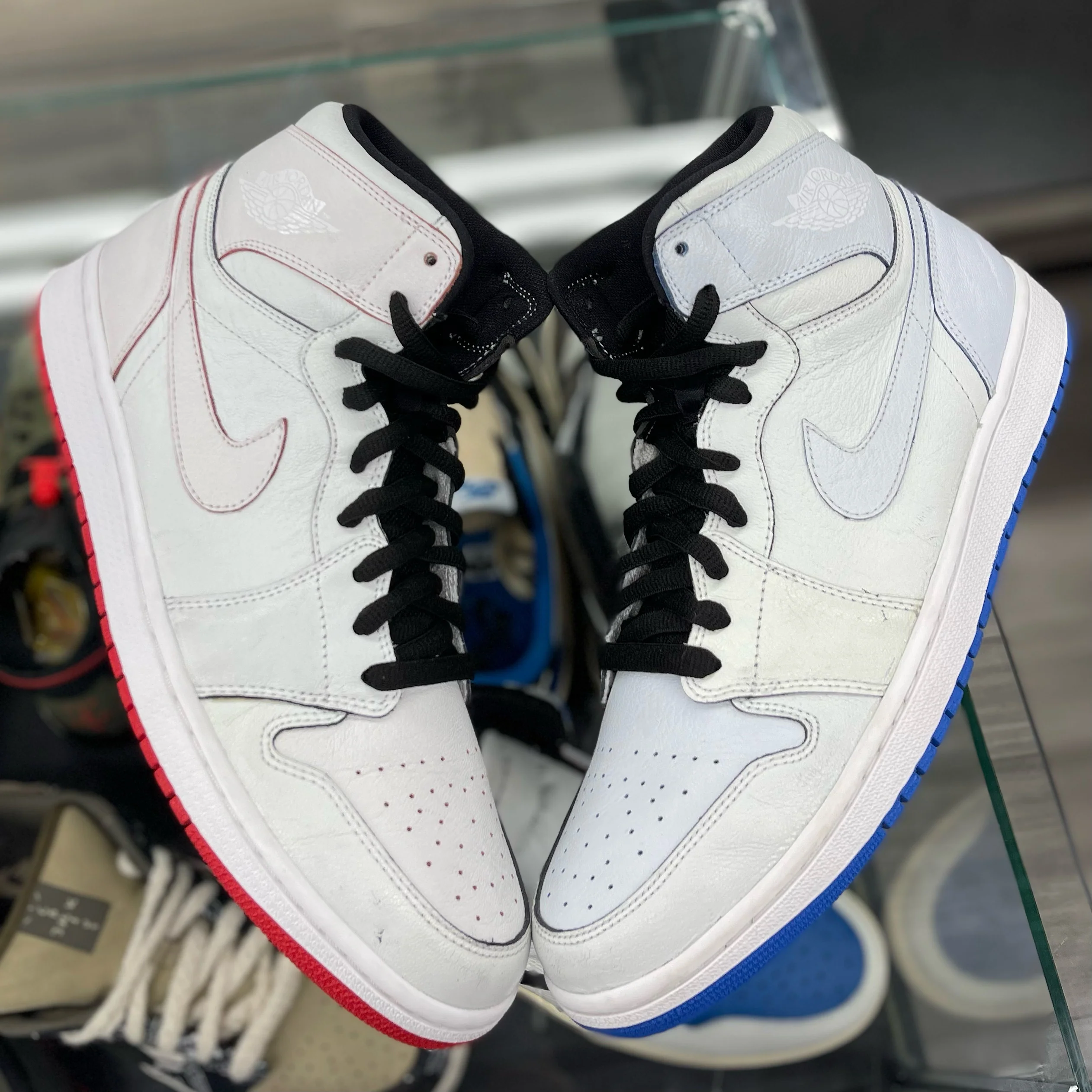 Air Jordan 1 SB “Lance Mountain White” - Image 4