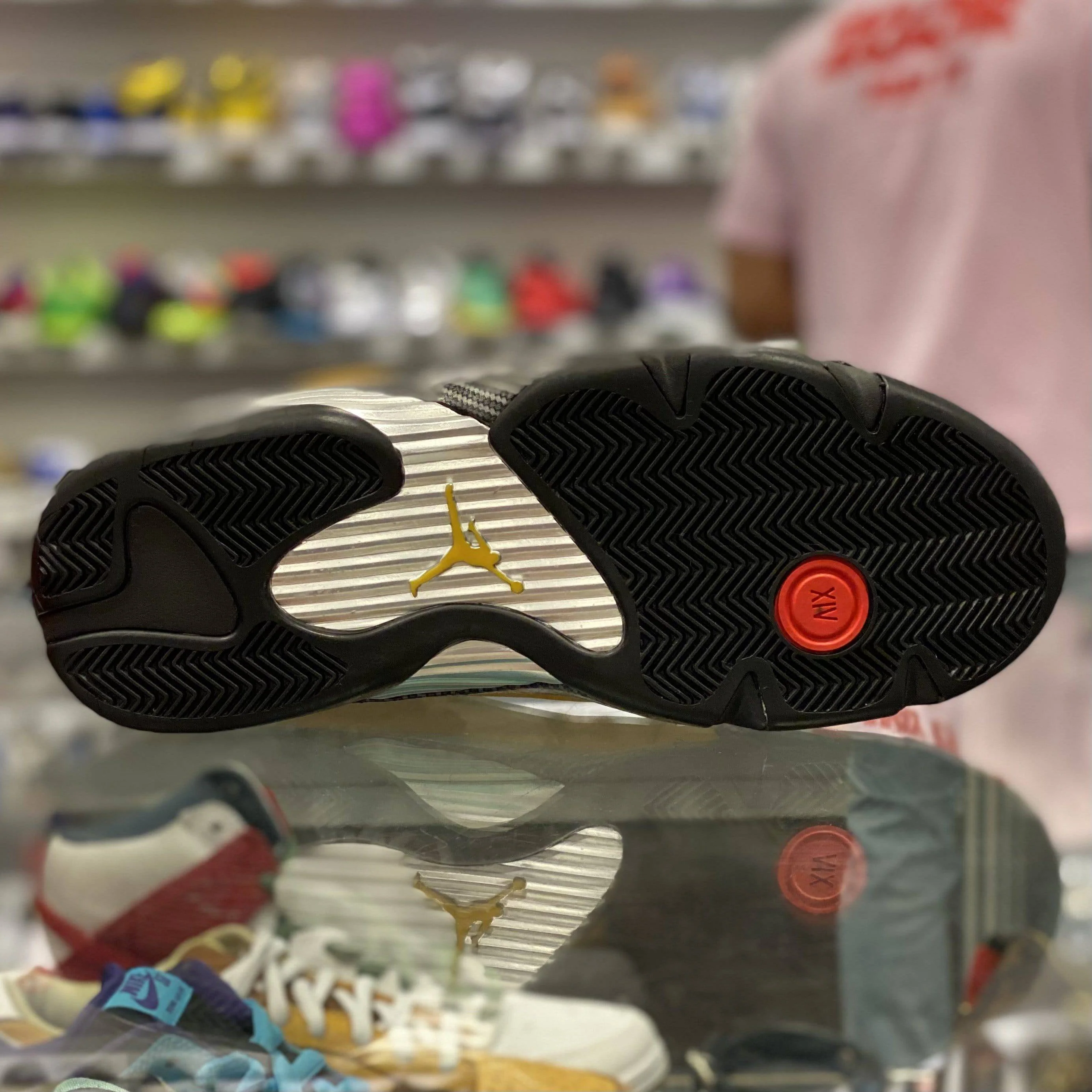 Air Jordan 14 Retro “University Gold” - Image 5