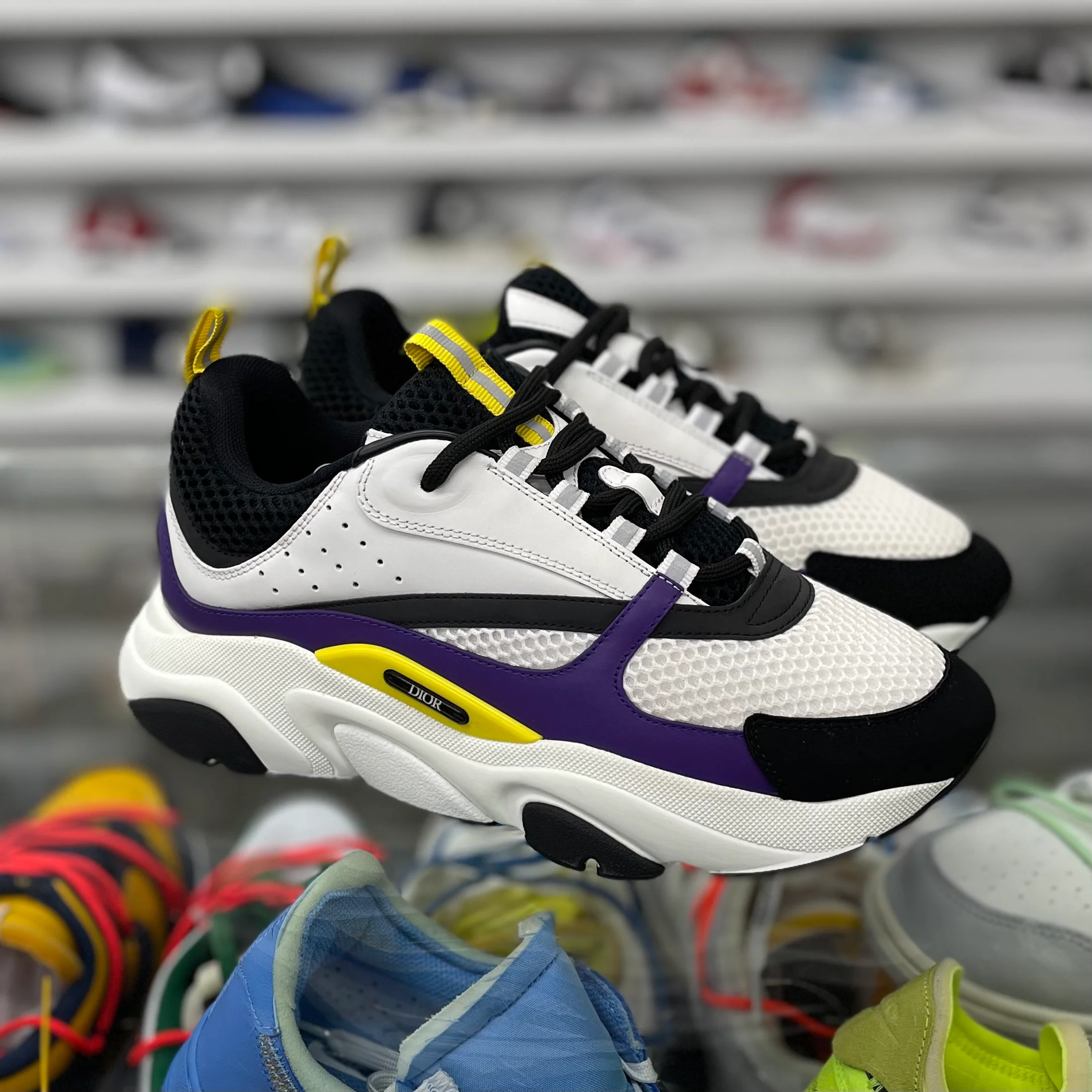 B22 “Violet White” Lakers - Image 4