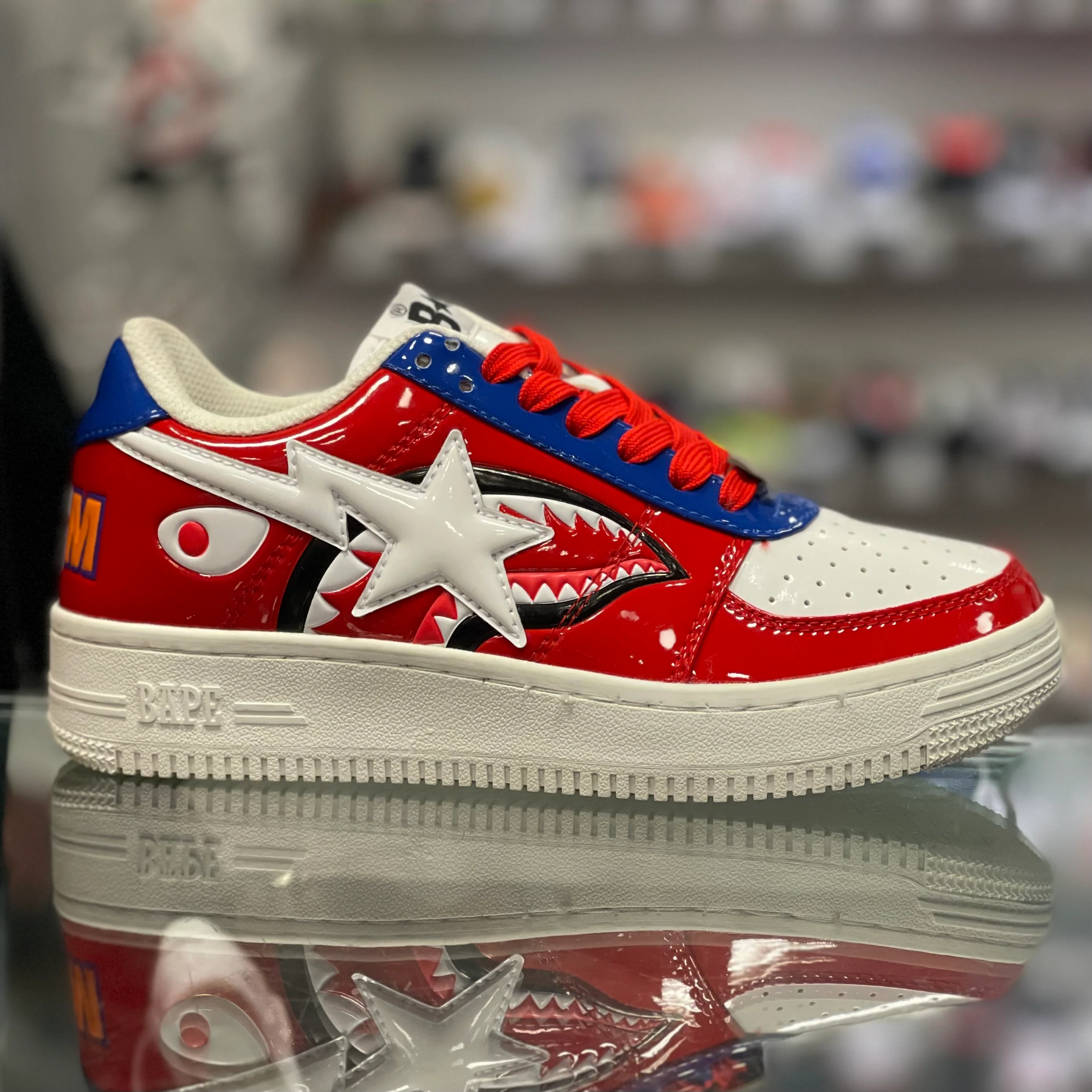 Bapesta Low “M2 Red Shark Face” - Image 2