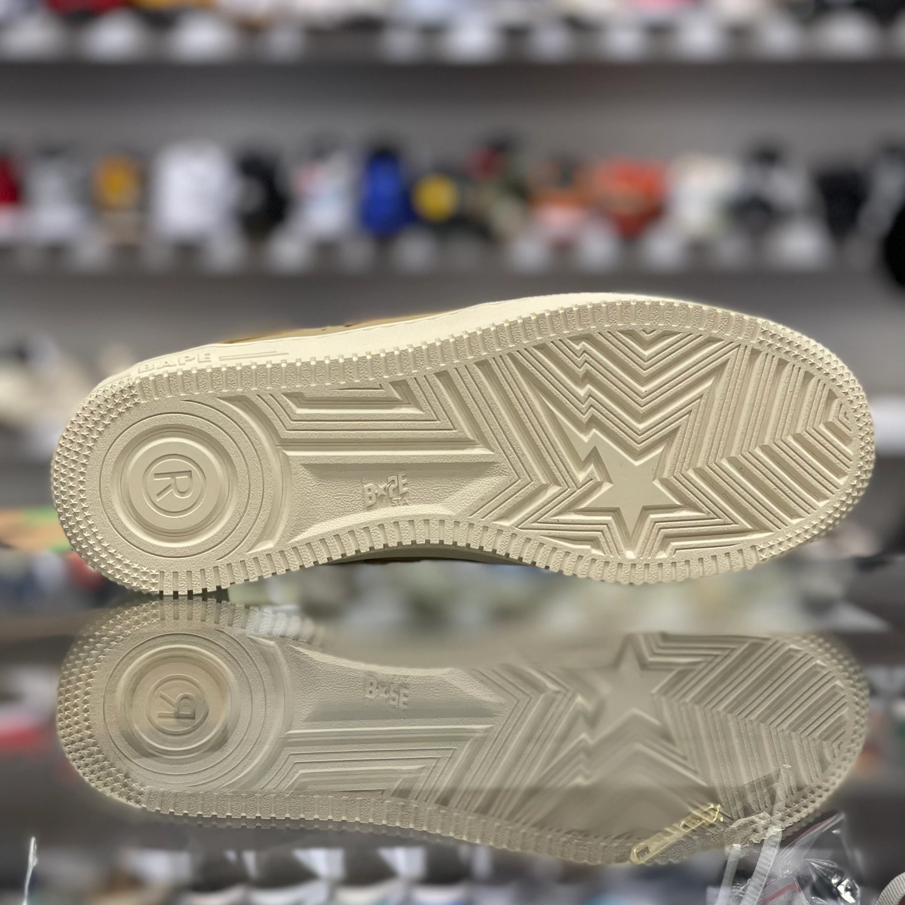 Bapesta Low “Suede Heel Beige” - Image 2