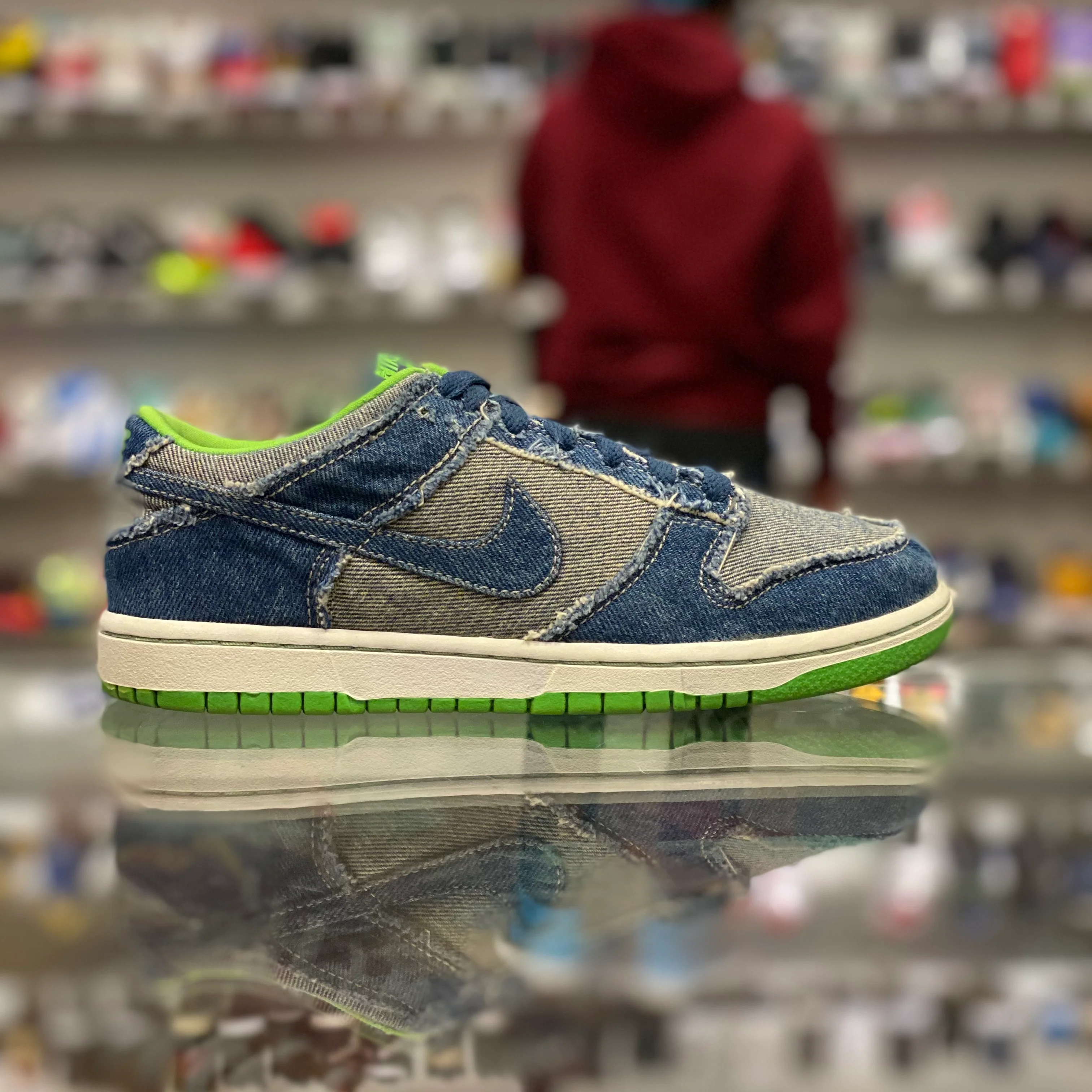SB Dunk Low “Denim Hulk” - Image 2